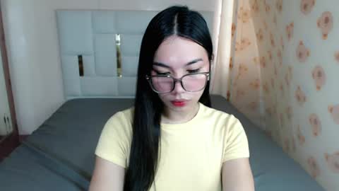 jenlie online show from August 4, 2026, 5:43 am