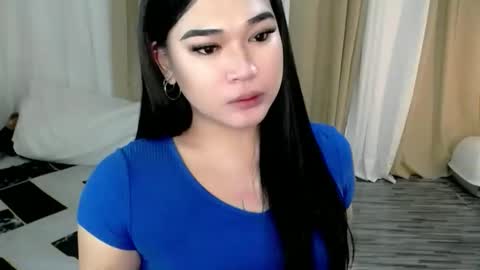 Snapshot of yourfantasyyy_ chatting on October 5, 2025, 7:23 pm yourfantasyyy_ online show from October 5, 2025, 7:23 pm