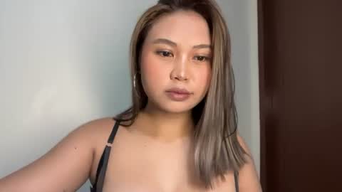 yourfantasyyy_ online show from August 7, 2026, 8:33 pm