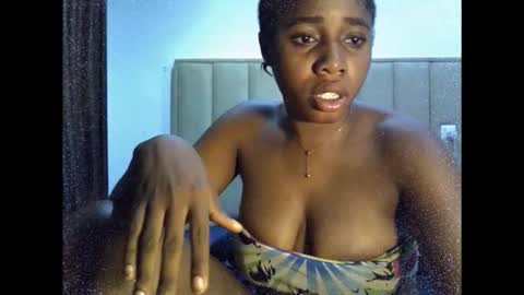 favcamgirl online show from September 12, 2025, 1:44 pm