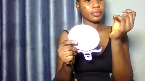 favcamgirl online show from February 3, 2026, 5:27 am