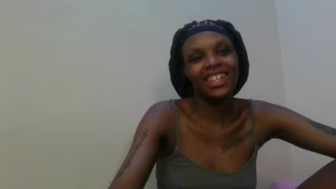 Snapshot of yourfavnigtnurse chatting on October 12, 2025, 11:15 pm Flower online show from October 12, 2025, 11:15 pm