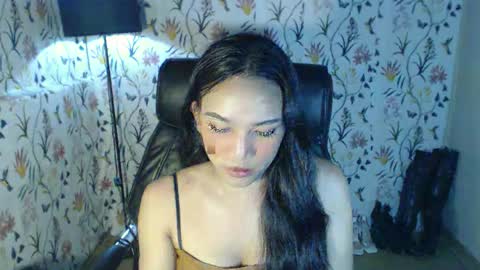 maureen love you online show from February 1, 2025, 3:19 am