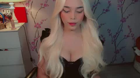 Snapshot of yourfavoratemaureen chatting on September 29, 2025, 6:51 am maureen love you online show from September 29, 2025, 6:51 am