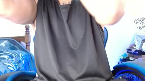 yourfavorite_bigclit online show from March 21, 2026, 9:03 am