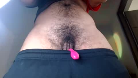 yourfavorite_bigclit online show from August 6, 2026, 2:30 pm