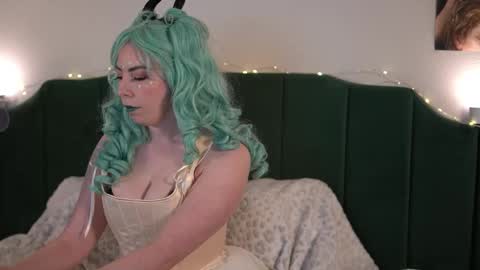 Sarlei Sar-uh-lie online show from October 25, 2025, 11:43 pm