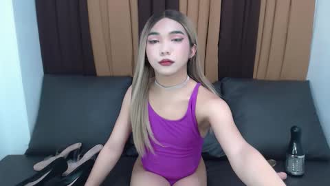 Goddess Yoshi online show from February 21, 2025, 9:02 am