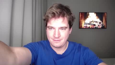 Snapshot of yourhairybuddy chatting on October 19, 2025, 8:09 pm Andrey online show from October 19, 2025, 8:09 pm