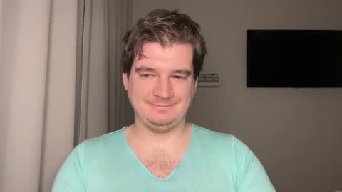 Snapshot of yourhairybuddy chatting on March 1, 2026, 8:11 pm Andrey online show from March 1, 2026, 8:11 pm