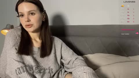 Aida online show from December 11, 2024, 2:22 pm