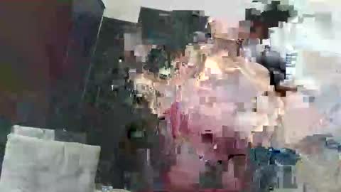 Snapshot of yourhotdodz chatting on April 6, 2026, 3:37 am yourhotdodz online show from April 6, 2026, 3:37 am