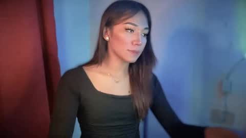 Snapshot of yourhotlove_jamellaxxx chatting on October 5, 2025, 12:14 pm LOVING JAMMELA online show from October 5, 2025, 12:14 pm