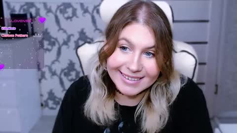 Snapshot of yourkarma_2_0 chatting on September 17, 2025, 12:51 pm Karma online show from September 17, 2025, 12:51 pm