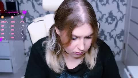 Snapshot of yourkarma_2_0 chatting on September 22, 2025, 11:12 am Karma online show from September 22, 2025, 11:12 am