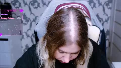 Snapshot of yourkarma_2_0 chatting on October 9, 2025, 4:38 pm Karma online show from October 9, 2025, 4:38 pm