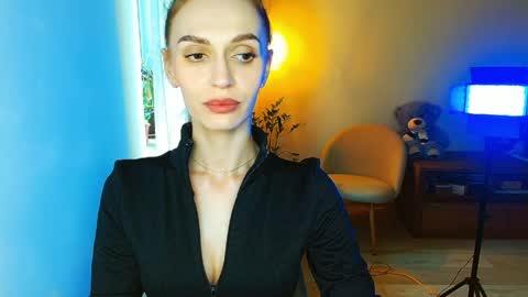 Ksyusha online show from April 1, 2026, 9:32 am