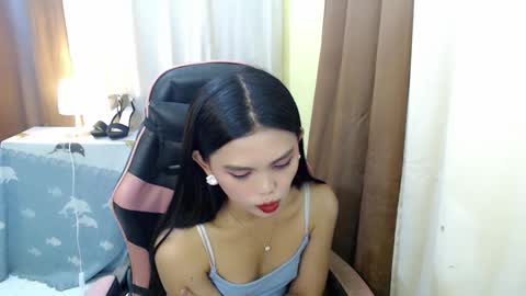 your lovely Dina online show from February 6, 2025, 4:10 am