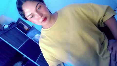 Snapshot of yourlovingpearl chatting on September 29, 2025, 2:16 am PEARL online show from September 29, 2025, 2:16 am