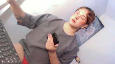 Snapshot of yourlovingpearl chatting on March 10, 2026, 12:15 am PEARL online show from March 10, 2026, 12:15 am