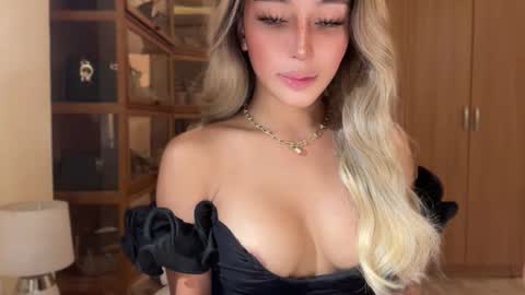 Pearl online show from February 21, 2026, 12:28 pm