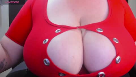 Milla 3 online show from December 31, 2024, 1:04 am