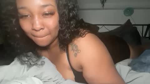 YOURMOMMY online show from March 27, 2026, 12:05 pm