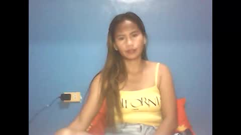 yourmorenagirl69 online show from September 21, 2025, 10:06 am