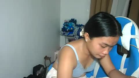 Belle online show from February 25, 2026, 6:50 pm