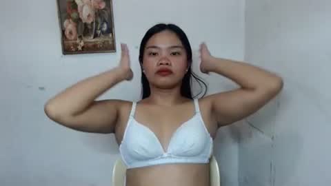Snapshot of yourpinay_belle chatting on April 20, 2026, 12:08 pm Belle online show from April 20, 2026, 12:08 pm