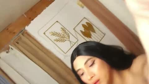 Dreaa online show from December 19, 2025, 9:55 pm