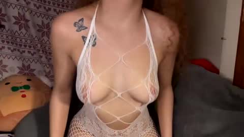YourPrettyLittleCumSlut online show from December 19, 2024, 10:45 am