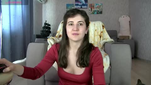 Yourr Muse online show from May 2, 2026, 3:44 am