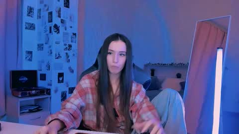 Snapshot of yourrdanceteacher chatting on October 2, 2025, 8:38 pm Eva online show from October 2, 2025, 8:38 pm