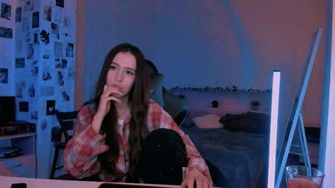 Snapshot of yourrdanceteacher chatting on October 8, 2025, 7:22 pm Eva online show from October 8, 2025, 7:22 pm