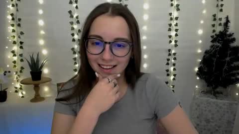 Happy online show from December 10, 2024, 10:38 am