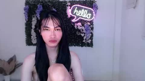    online show from February 25, 2025, 11:33 pm