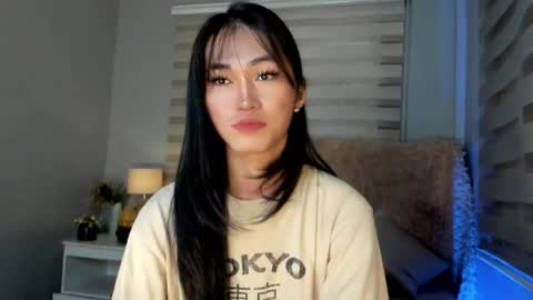    online show from September 19, 2025, 11:05 pm