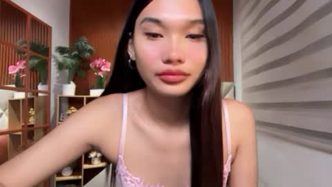 Snapshot of yoursluttyashxx chatting on June 19, 2026, 5:50 pm yoursluttyashxx online show from June 19, 2026, 5:50 pm