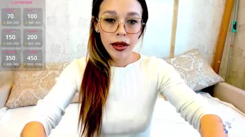 yoursoul_mila online show from February 21, 2026, 11:33 am