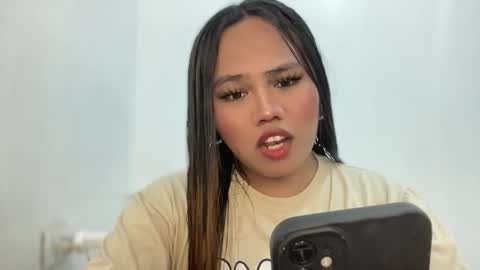 Snapshot of yourspecialgirl_rhea chatting on April 24, 2026, 1:57 pm yourspecialgirl_rhea online show from April 24, 2026, 1:57 pm