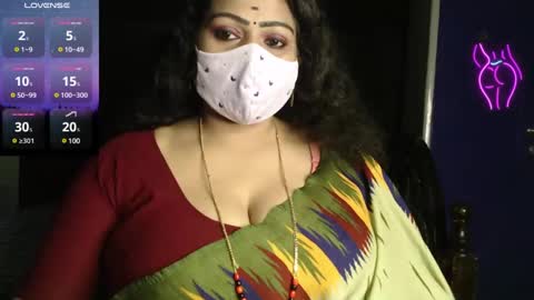 Snapshot of yourss_preethy chatting on December 9, 2024, 1:24 pm preethy online show from December 9, 2024, 1:24 pm