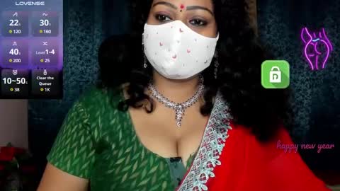 Snapshot of yourss_preethy chatting on January 1, 2025, 1:37 am preethy online show from January 1, 2025, 1:37 am