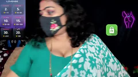 Snapshot of yourss_preethy chatting on January 6, 2025, 3:42 am preethy online show from January 6, 2025, 3:42 am