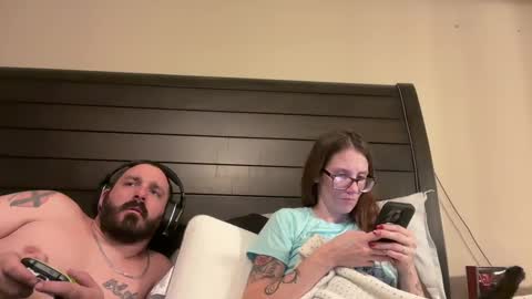 yourstrulylivy online show from December 17, 2024, 12:56 am