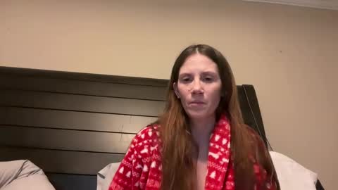 yourstrulylivy online show from December 24, 2024, 1:59 am