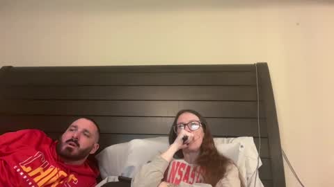 yourstrulylivy online show from January 2, 2025, 12:23 am