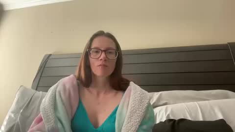 yourstrulylivy online show from January 10, 2025, 6:38 pm