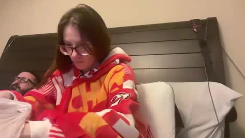 yourstrulylivy online show from January 20, 2025, 2:32 am