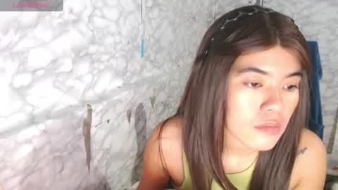 Snapshot of yoursweet_asian20 chatting on June 23, 2026, 5:49 am Maddie online show from June 23, 2026, 5:49 am